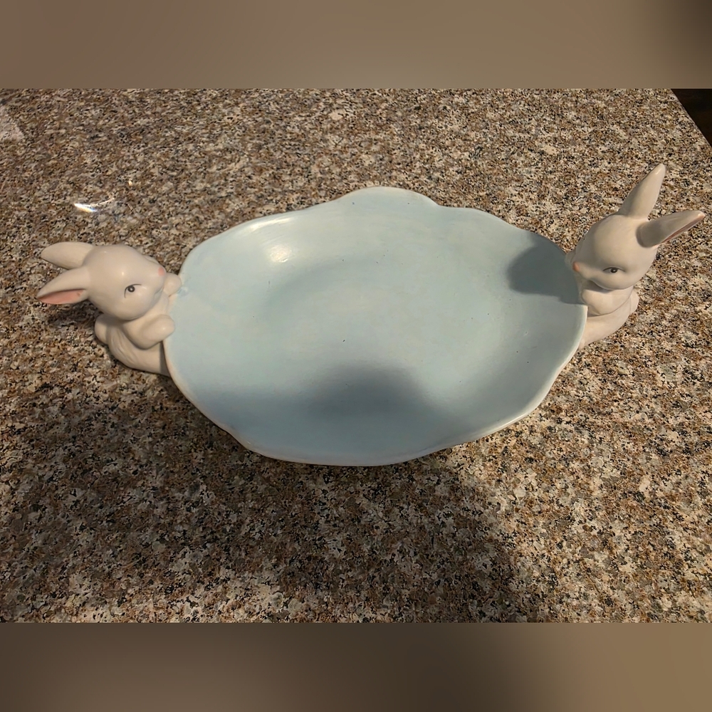 NWT Bunny Ceramic Dish